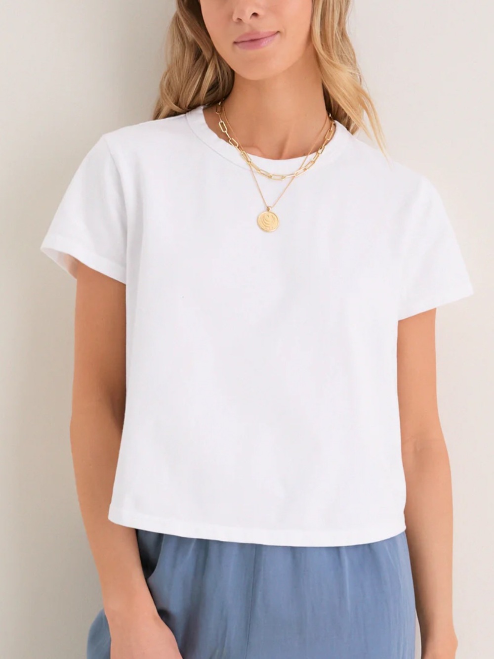 Tuckernuck white Parker classic tee size medium